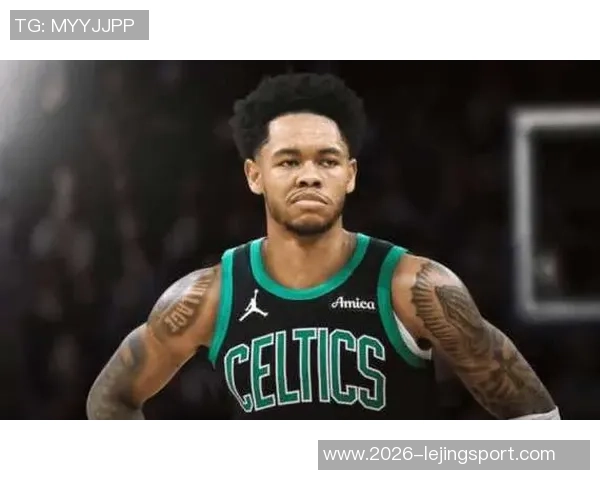 安芬尼西蒙斯：通过努力阅读比赛提升侵略性为球队注入强大能量