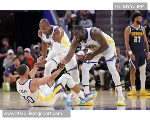 霍福德融入勇士文化全力以赴展现团队协作精神