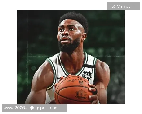 杰伦布朗谈新赛季挑战过去优待已成历史期待全新征程