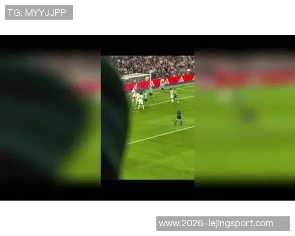 李哥蒙头龙哥跪罗德里戈射门失误姆总意外插足未能得分