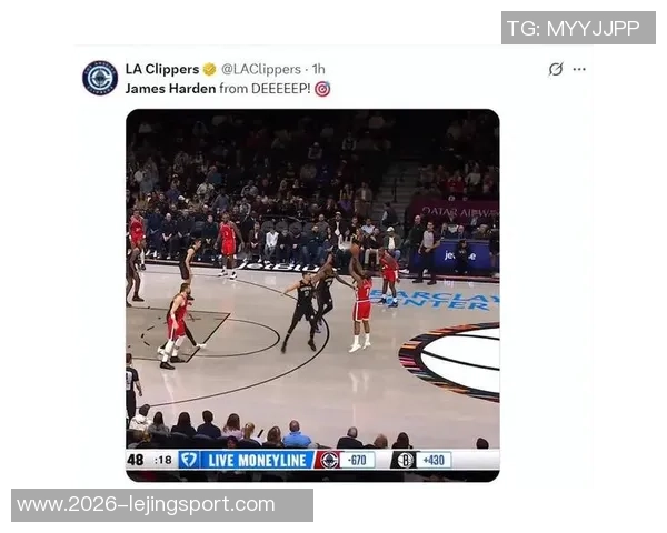 哈登三节表现平平仅得8分三分球全失状态堪忧需调整状态 哈登三节表现平平仅得8分三分球全失状态堪忧需调整状态